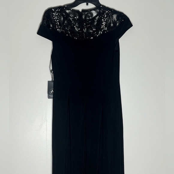 ADRIANNA PAPELL Adrianna Women's Sequin Embellished Illusion-Lace Gown evening 4 - Picture 7 of 12